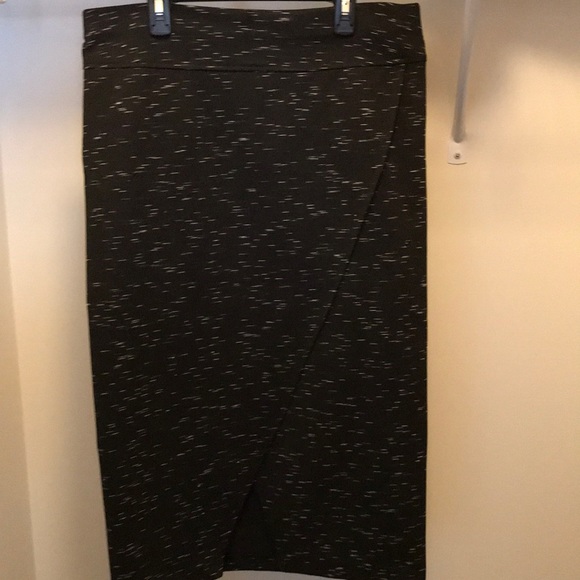 Long black skirt with cute slit! - Picture 1 of 4